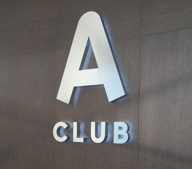 Интерьерные логотипы Интерьерные логотипы